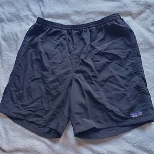 Patagonia Shorts Men's Medium Black Baggy Worn Wear Mesh Liner 3 Pocket